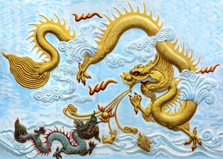 Giải mã việc nằm mơ thấy Rồng mang điềm báo gì?